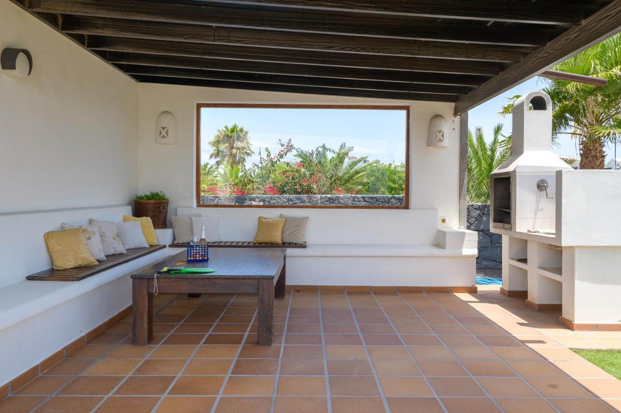Villa Los Dragos Playa Blanca (Lanzarote) Exterior foto