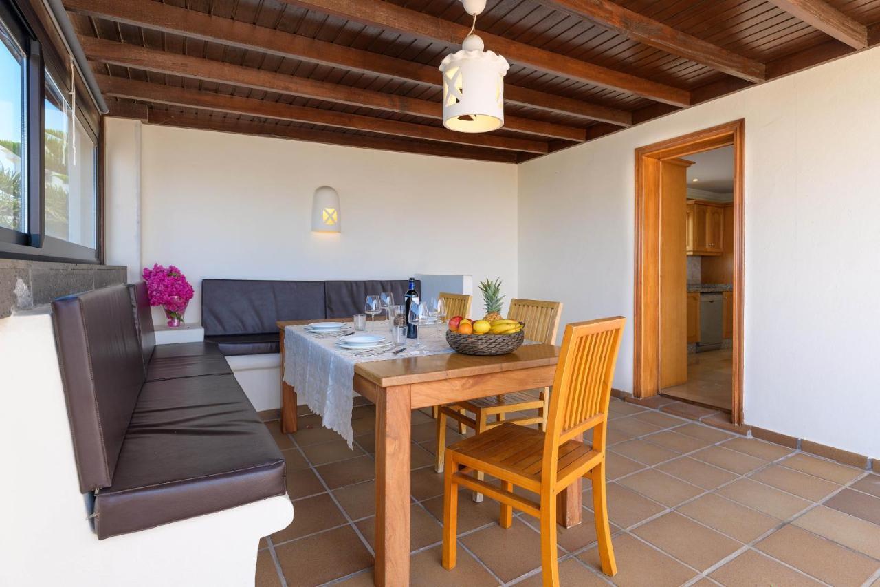 Villa Los Dragos Playa Blanca (Lanzarote) Exterior foto